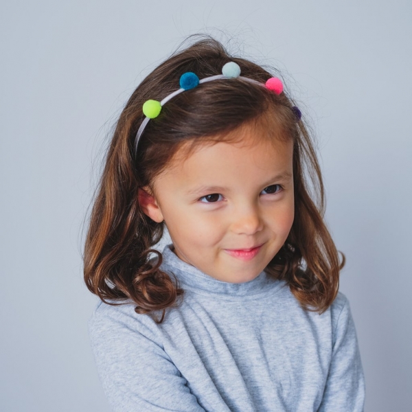 Kind mit braunem Haar