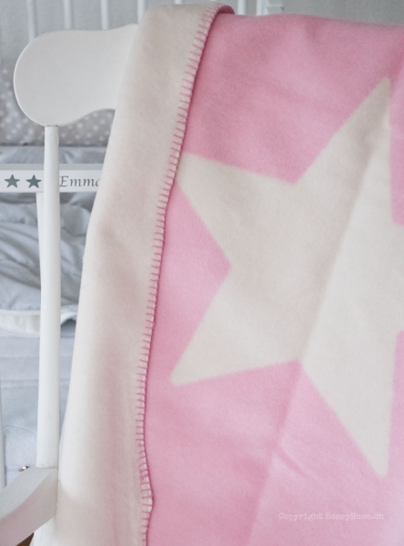 Babydecke mit Stern, weiss/rosa