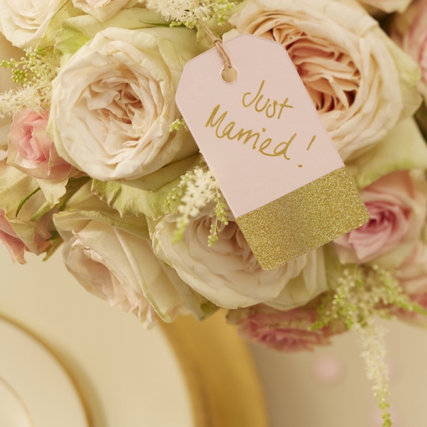 Labels mit Schnur, rosa/gold